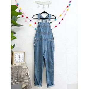 GAP MEDIUM Indigo Denim Slouchy Bib Overalls